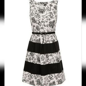 💗 Fit & Flare dress, never worn, tags…